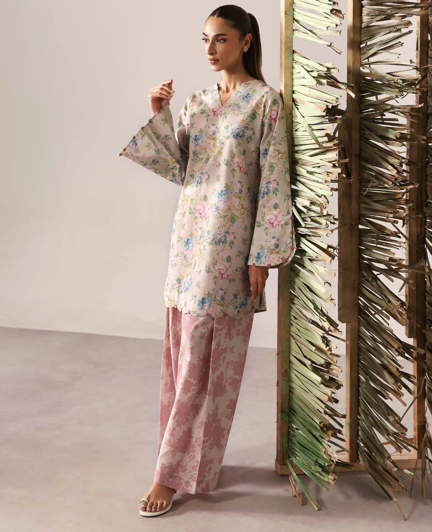 Naiara | Basics Winter '25 | Republic Womenswear