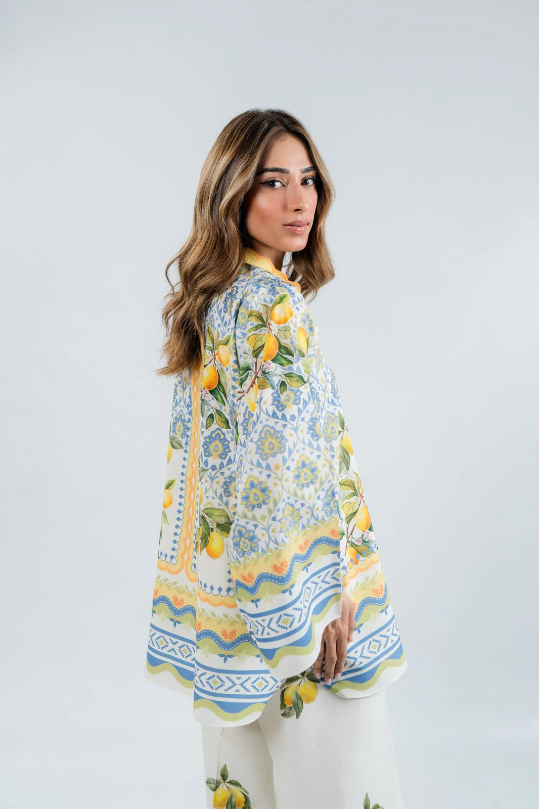 Ayla (A) | BARAÉ KHANOM