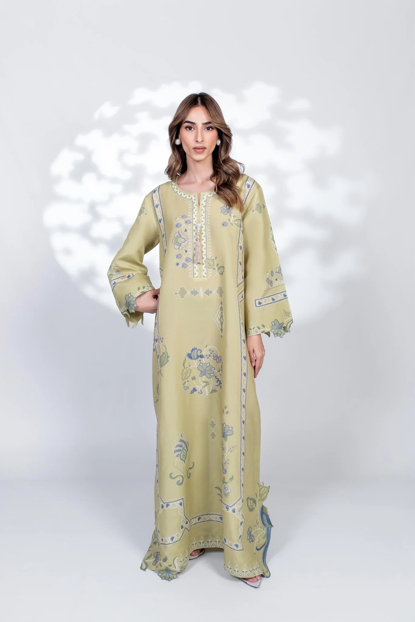 Wafa (B) | BARAÉ KHANOM