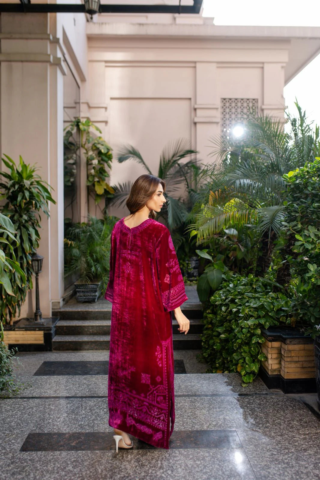 Berry | WINTER DROP '25 | BARAÉ KHANOM