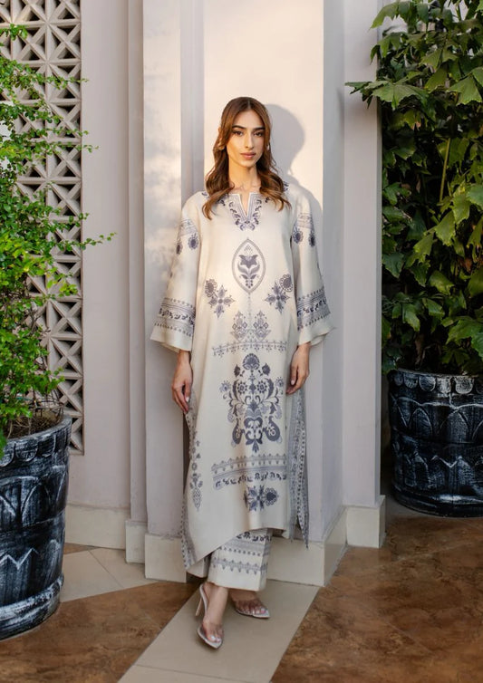 Veena (B) | WINTER DROP '25 | BARAÉ KHANOM