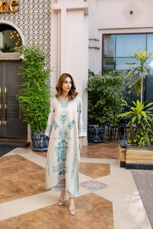 Veena (A) | WINTER DROP '25 | BARAÉ KHANOM