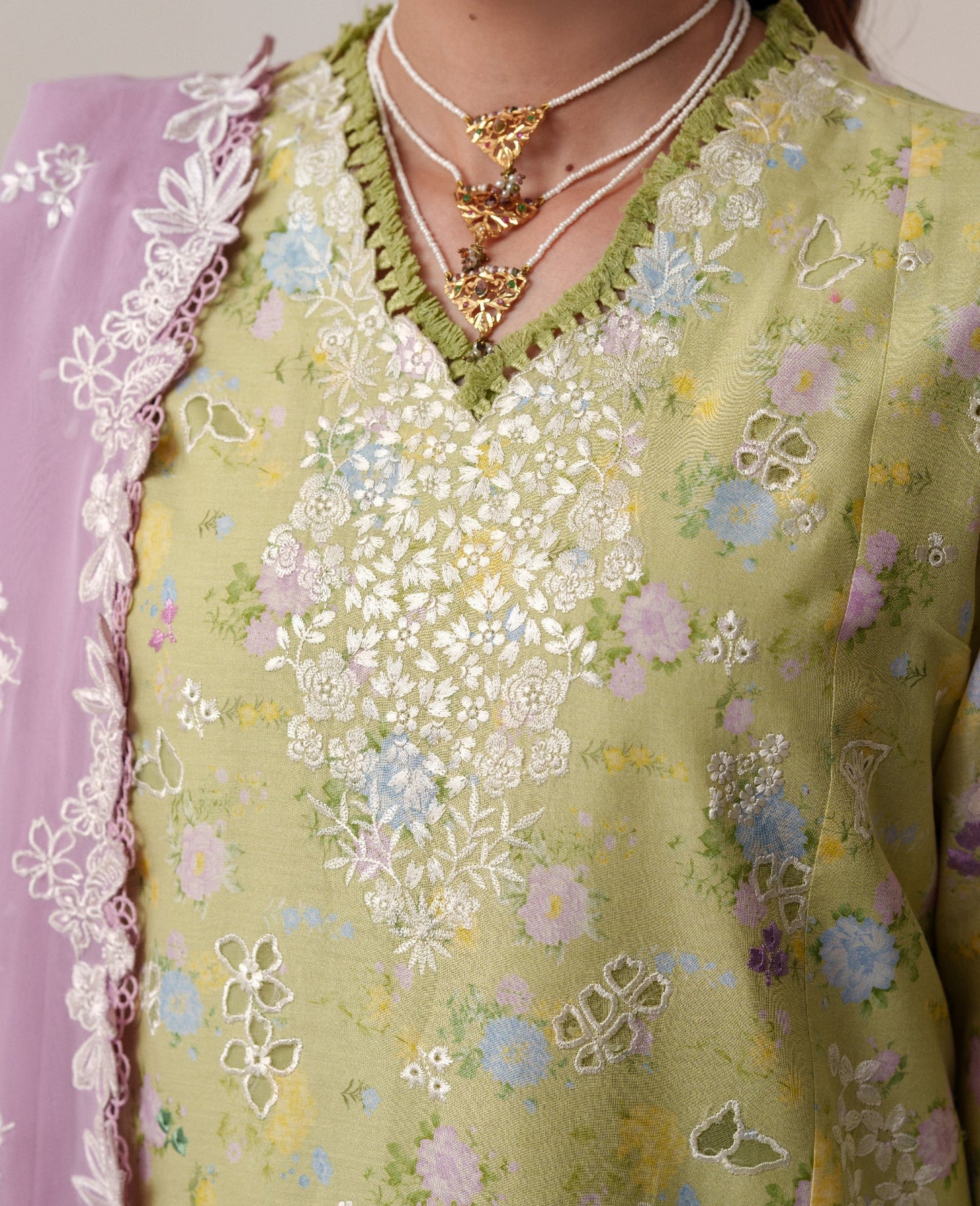 Perla | Reine Luxury Lawn Stitched '26 | Republic Womenswear