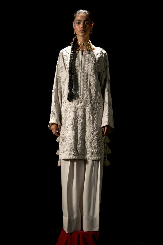VICTORIAN | MEHR KHAN