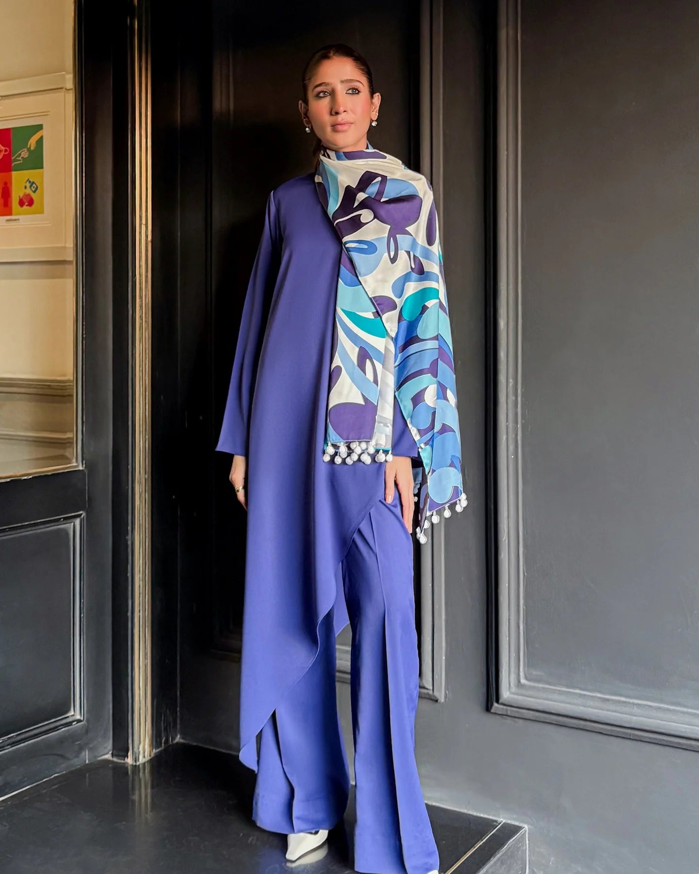 Asymmetric Set | LIRA