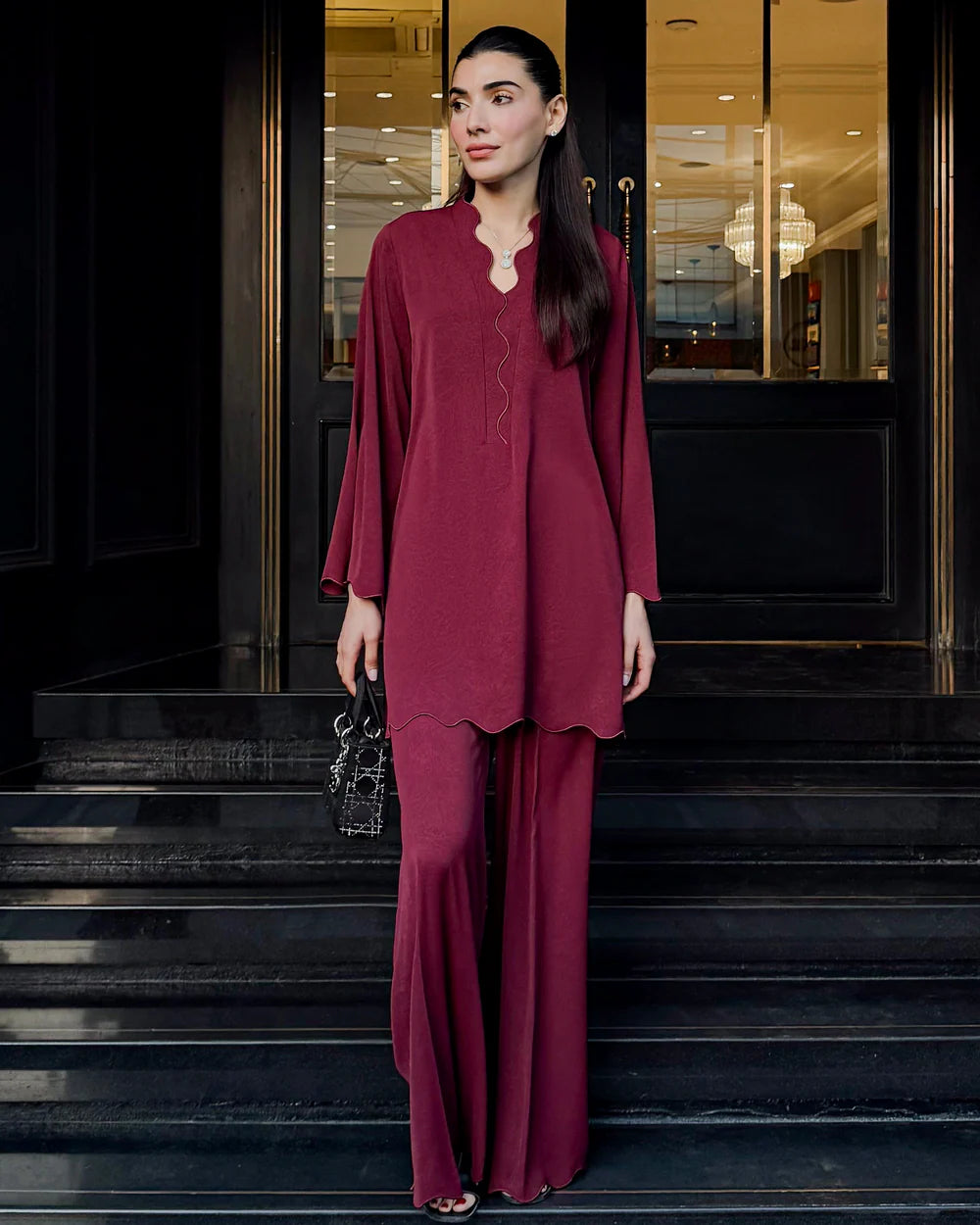 Burgundy Scallop Set | LIRA