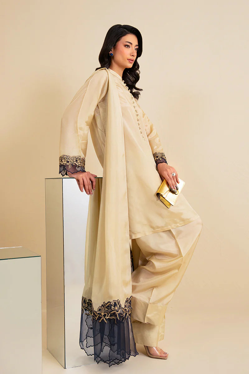 Rua Lace | MODERN MUSE | ARMAS