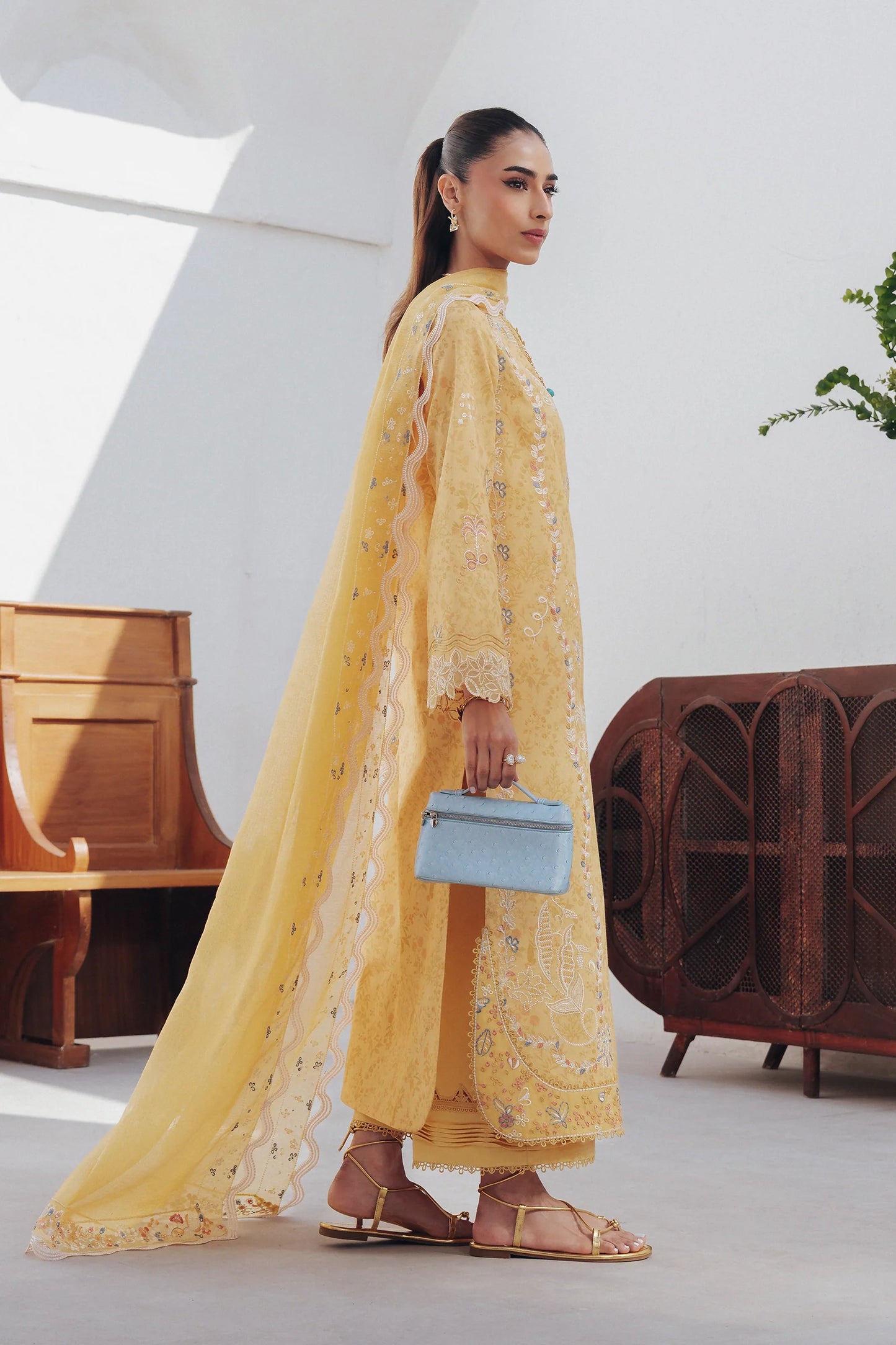 QBP-06 CLARA | Basic Pret ‘26 | Qalamkar