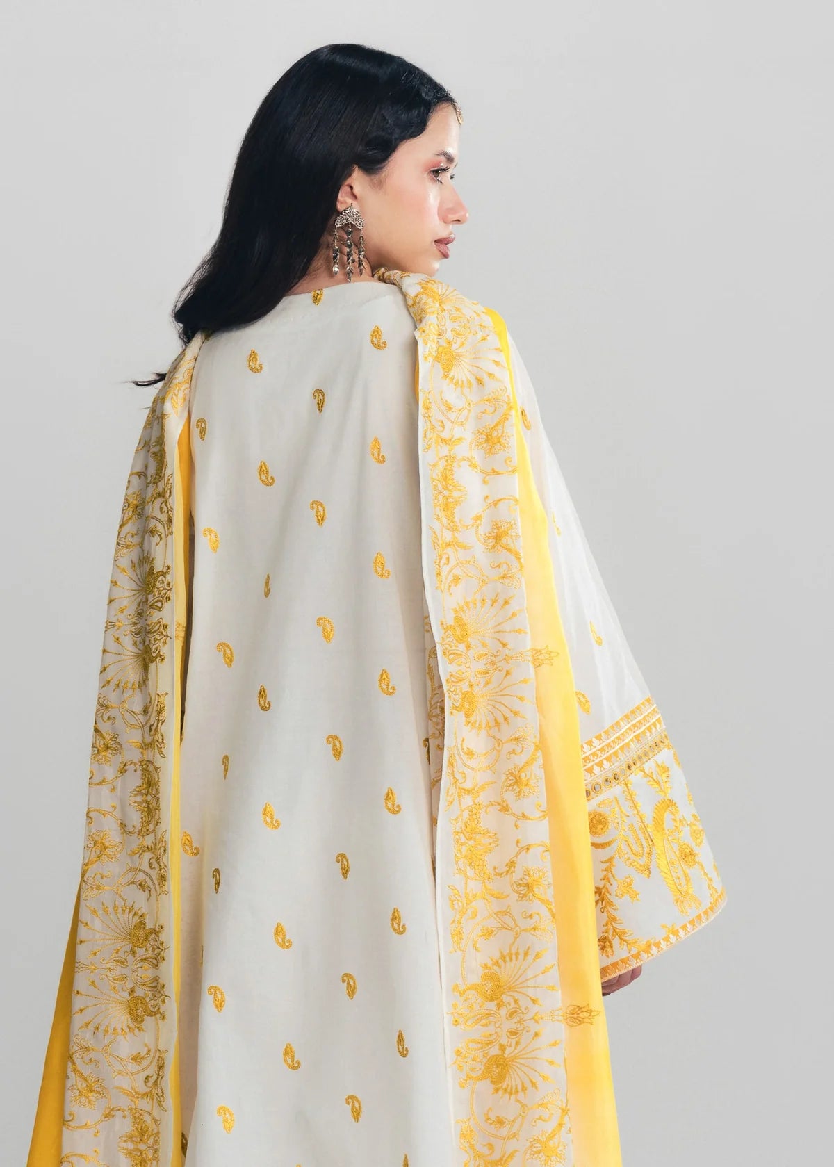 ZAREEN | LAJ BY LAJWANTI