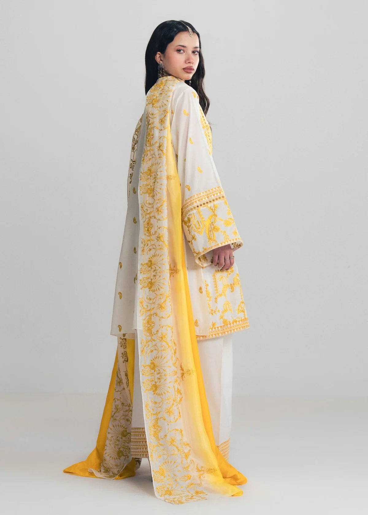 ZAREEN | LAJ BY LAJWANTI