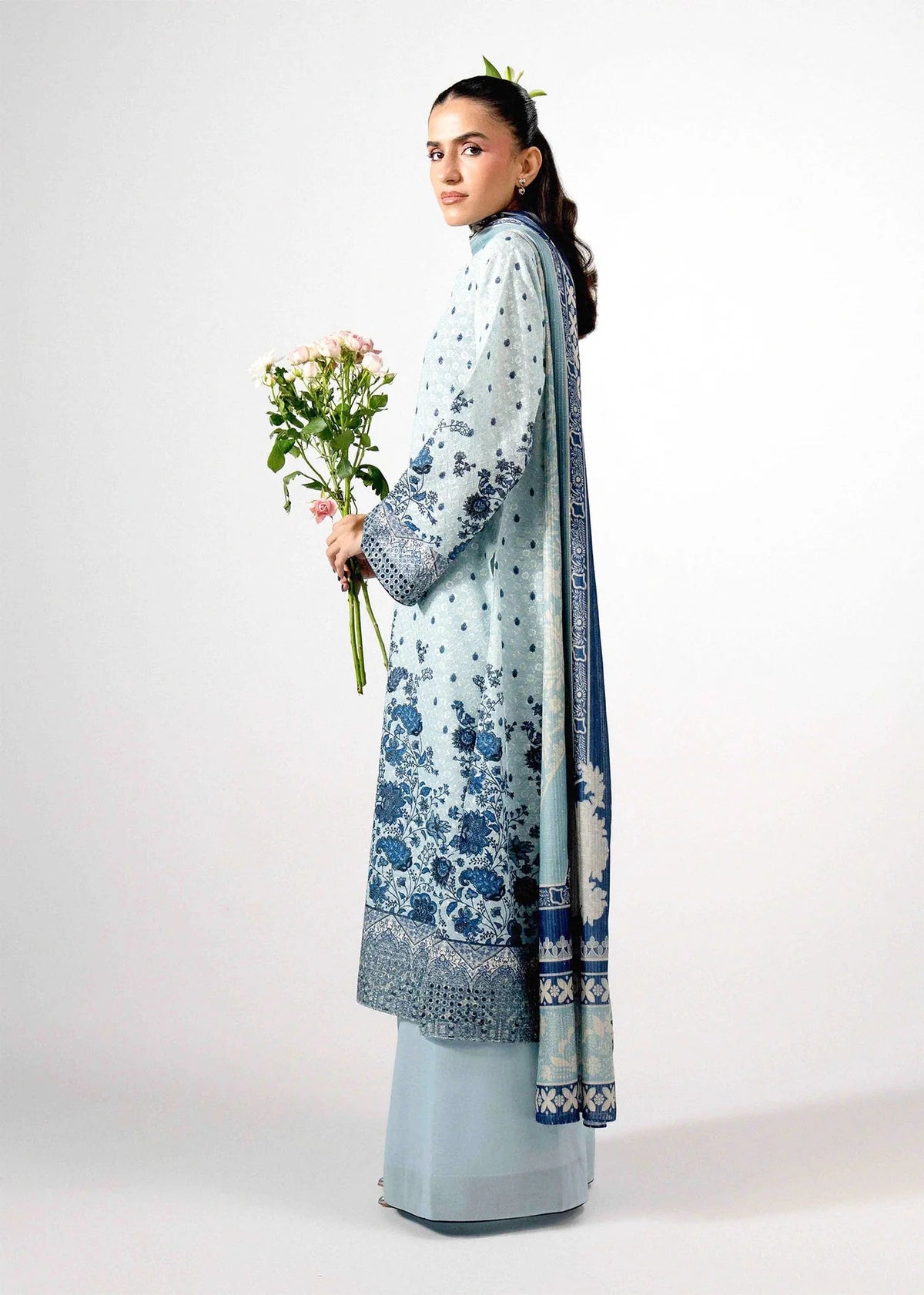 LE04-02-26 | LAJ BY LAJWANTI