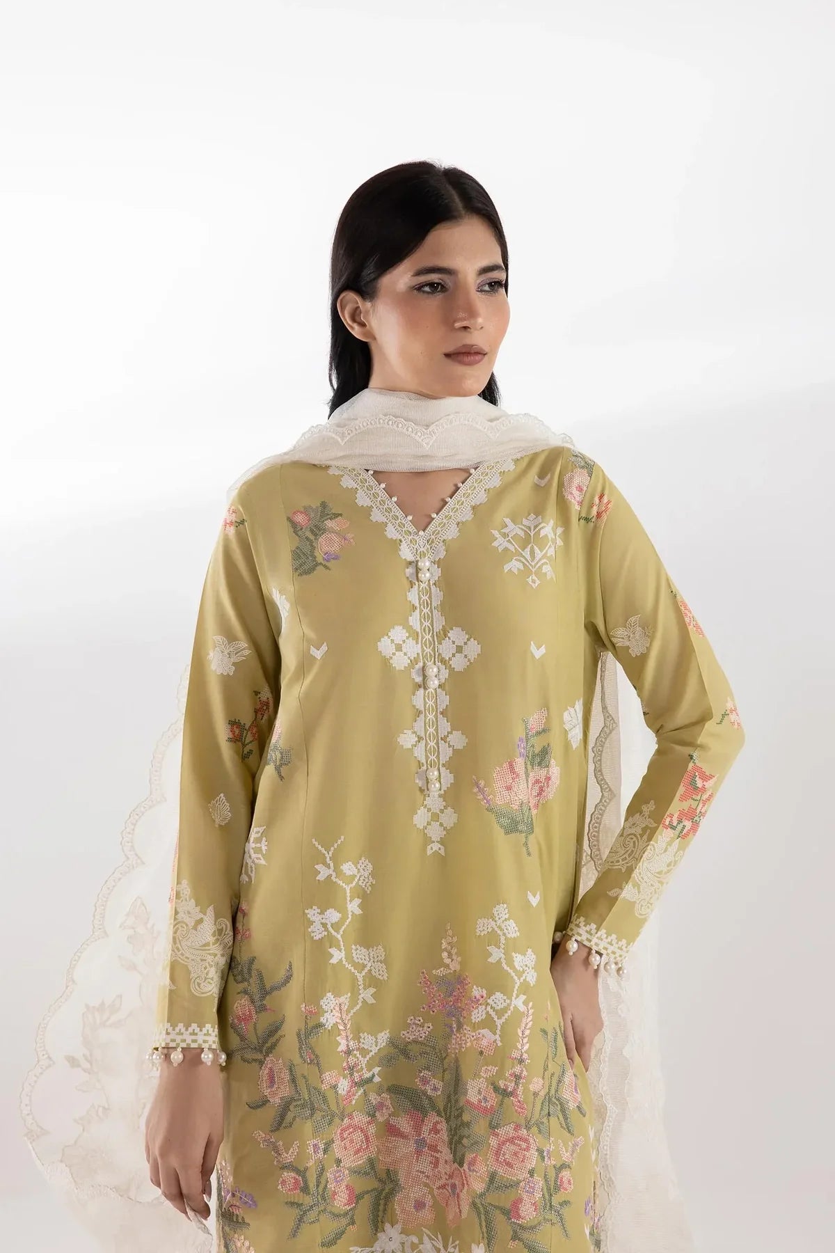 SC26MUZ116BP3 | Spring Summer '26 - Stitched Muzlin Lawn Suit  | SANA SAFINAZ
