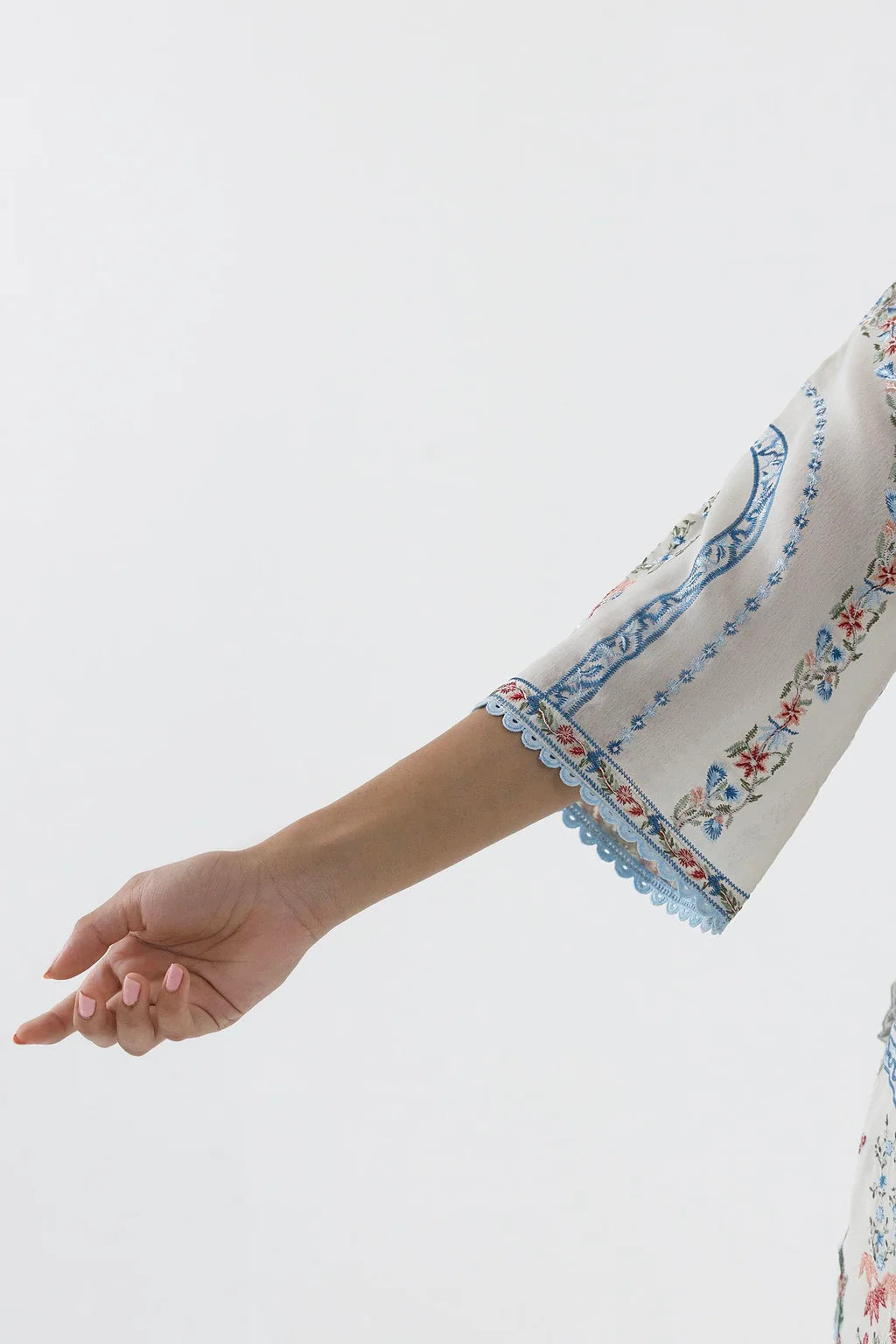 SS26MUZ211AP3 | New Arrivals | Sana Safinaz