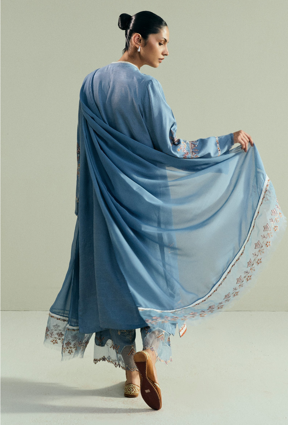 CR25P0962 | PRET A/W 2025 | Zara Shahjahan