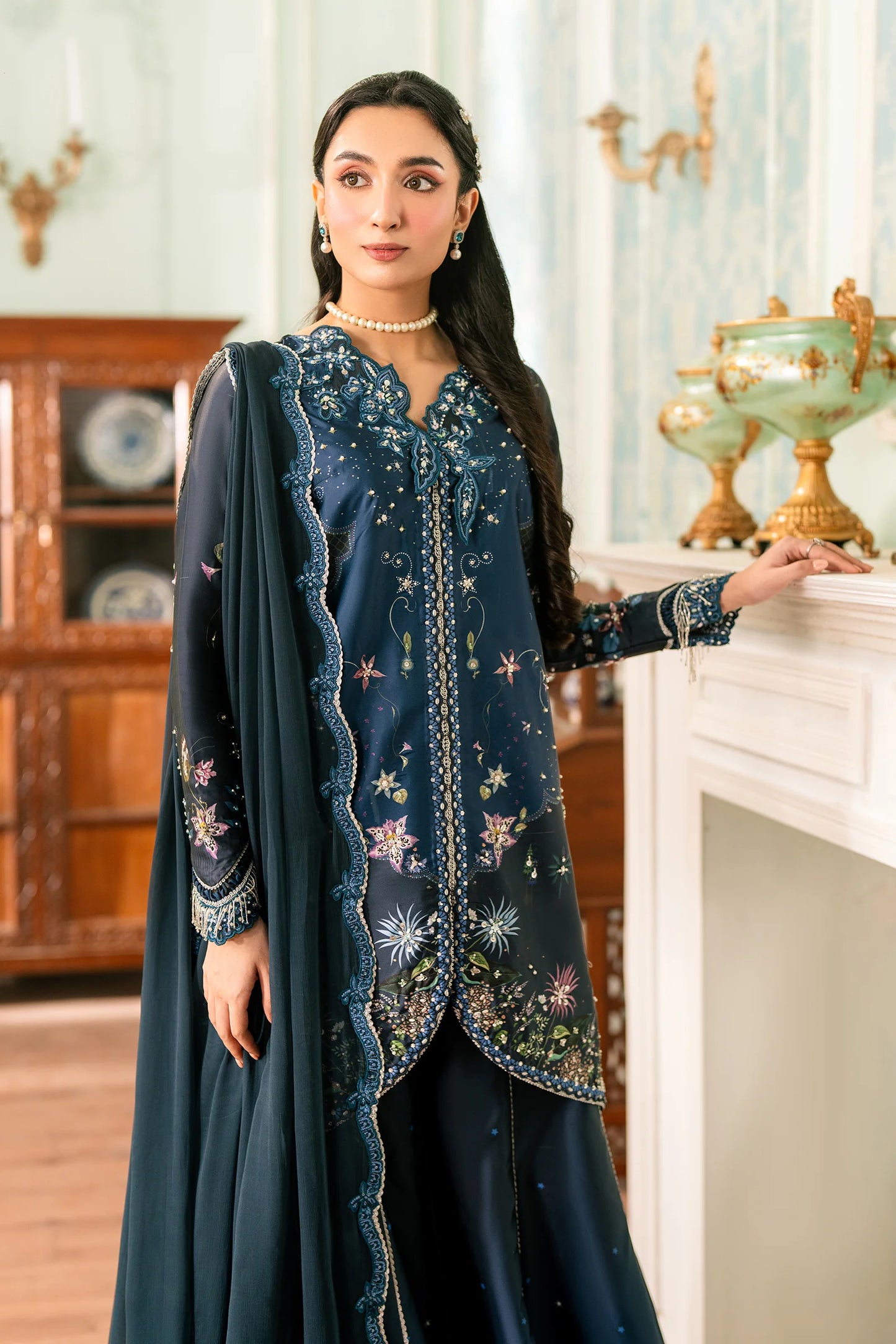 QSL-06 NERINA | Luxe Silk ‘26 | Qalamkar