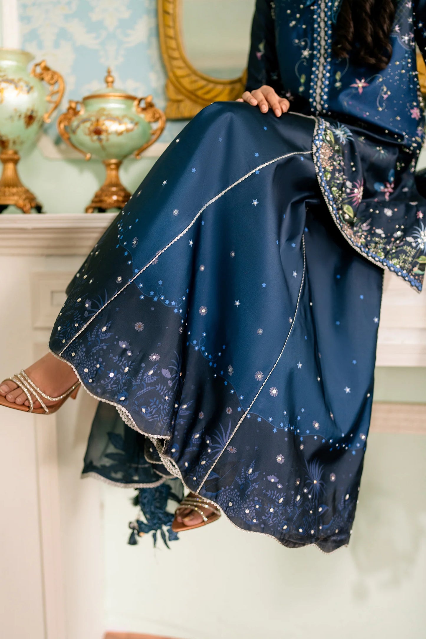 QSL-06 NERINA | Luxe Silk ‘26 | Qalamkar