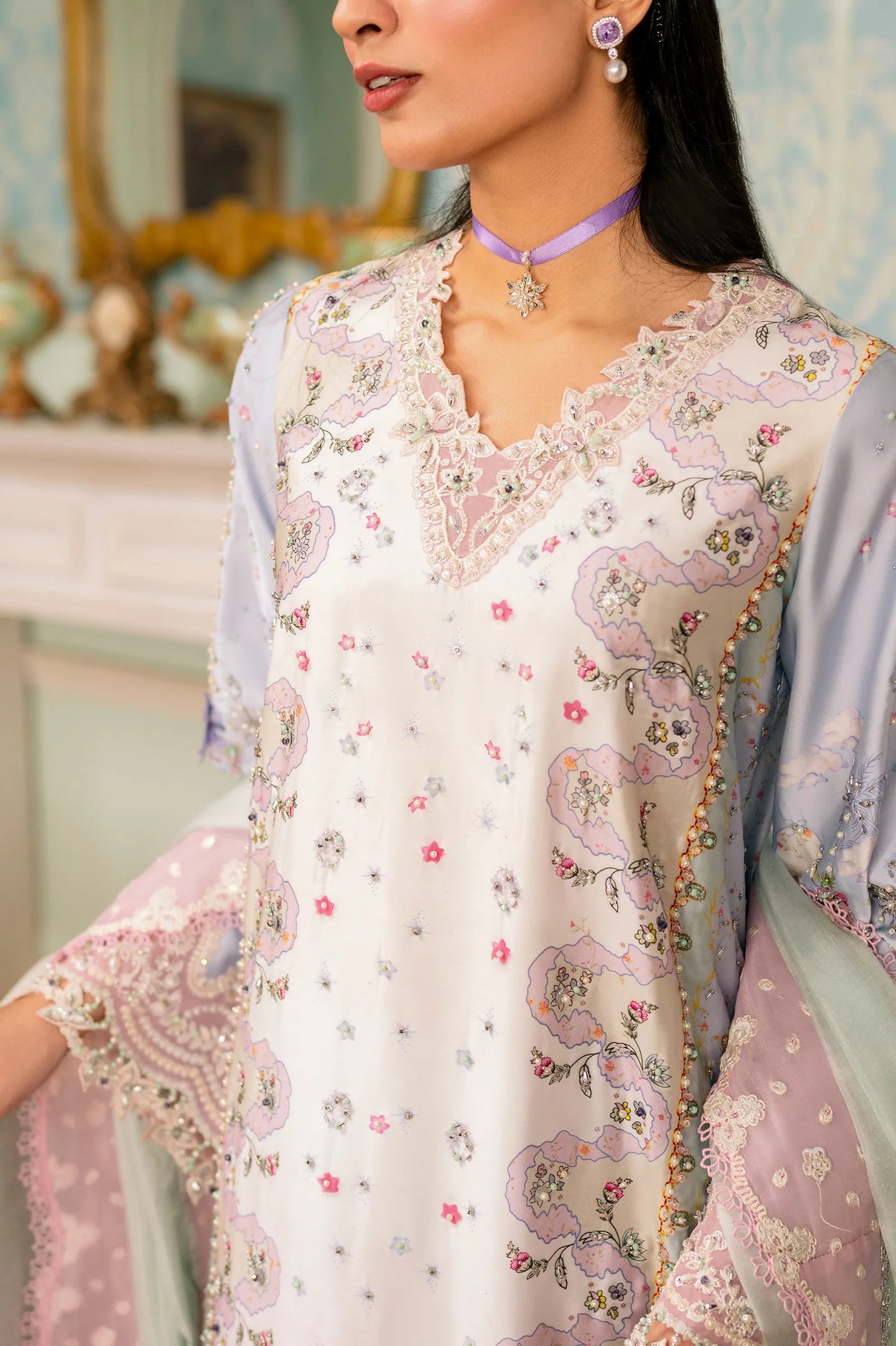 QSL-05 AKARI | Luxe Silk ‘26 | Qalamkar