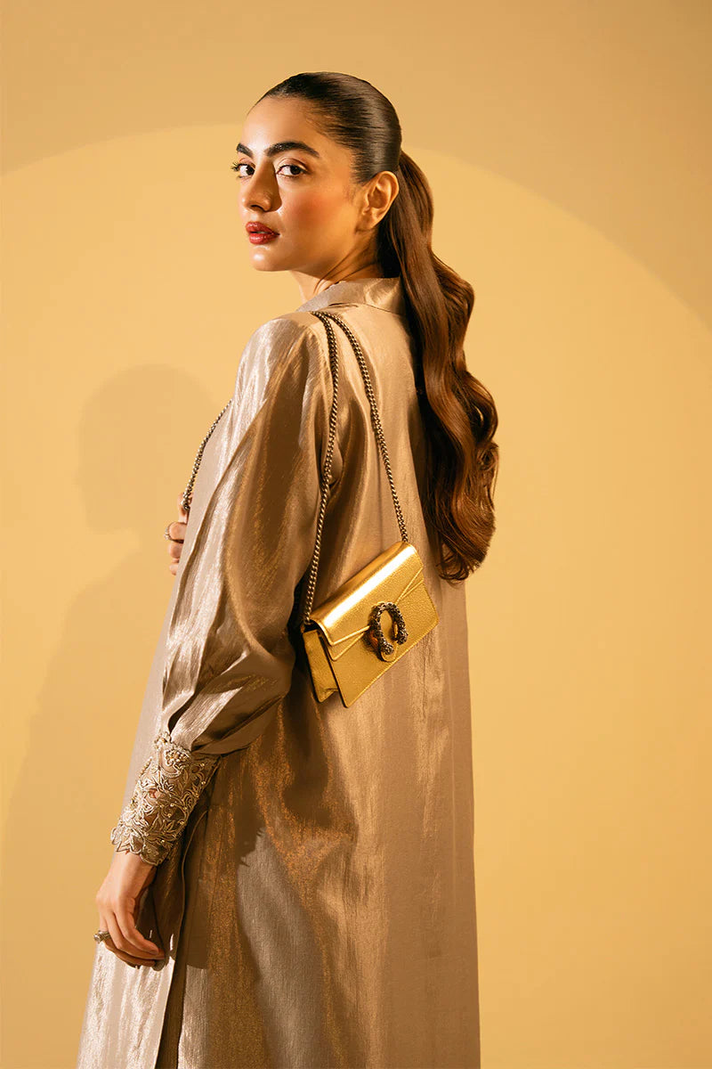 Tarah Glam | MODERN MUSE | ARMAS