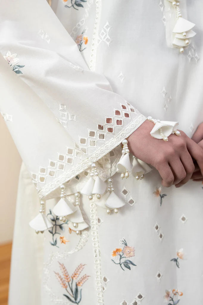 PRISTINE IVORY-3PC EMBROIDERED LAWN SUIT | Cross Stitch