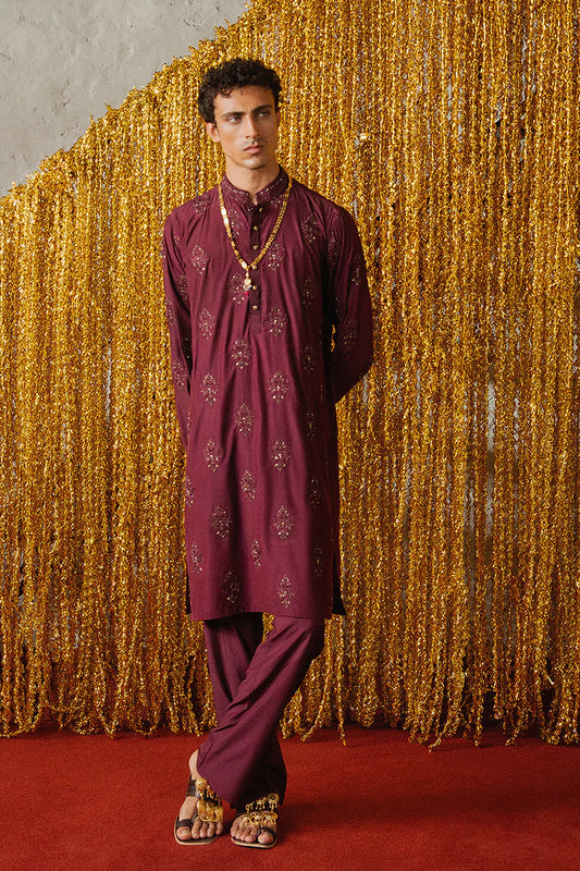 Zavian Kurta Pajama | REPUBLIC MENSWEAR