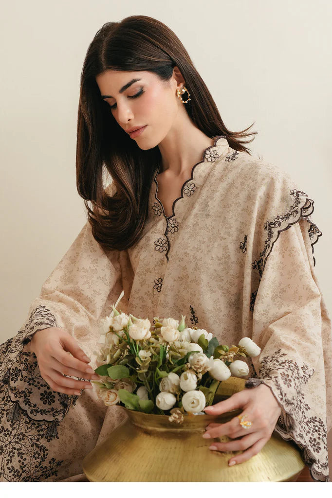 IVORY NOIR-3PC EMBROIDERED LAWN SUIT | Cross Stitch