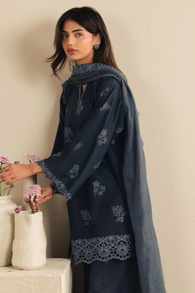 SAPPHIRE GRACE-3PC (SHIRT,TROUSER & DUPATTA) | EXCLUSIVE PRET | Cross Stitch