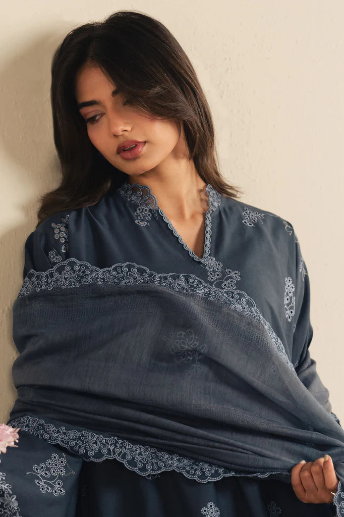 SAPPHIRE GRACE-3PC (SHIRT,TROUSER & DUPATTA) | EXCLUSIVE PRET | Cross Stitch
