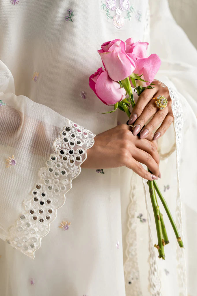 BLOOMING WHITE-2PC (SHIRT & DUPATTA) | EXCLUSIVE PRET | Cross Stitch