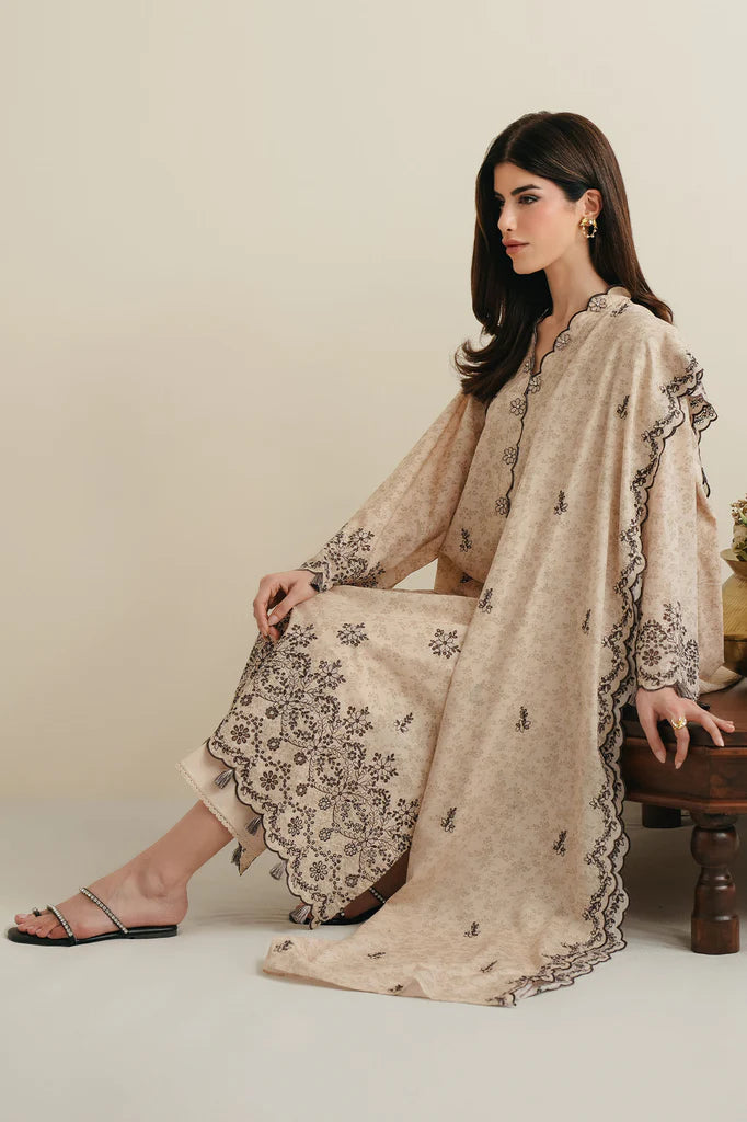 IVORY NOIR-3PC EMBROIDERED LAWN SUIT | Cross Stitch