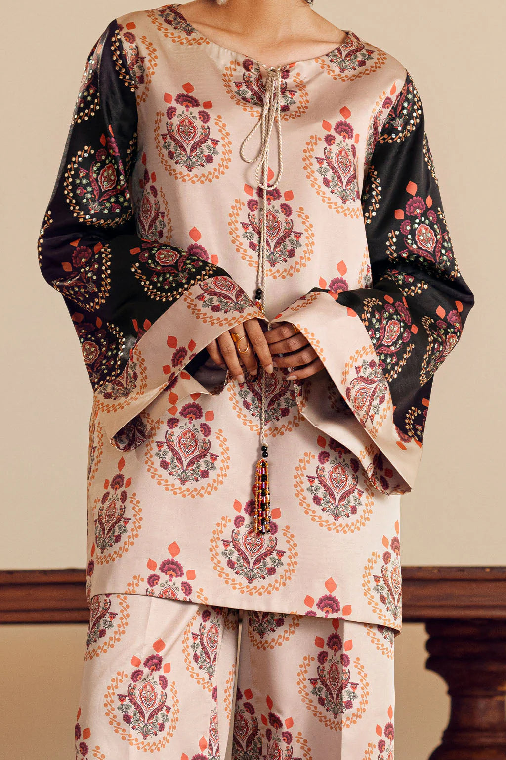 CD-01 | Crescent Dreams | VANYA