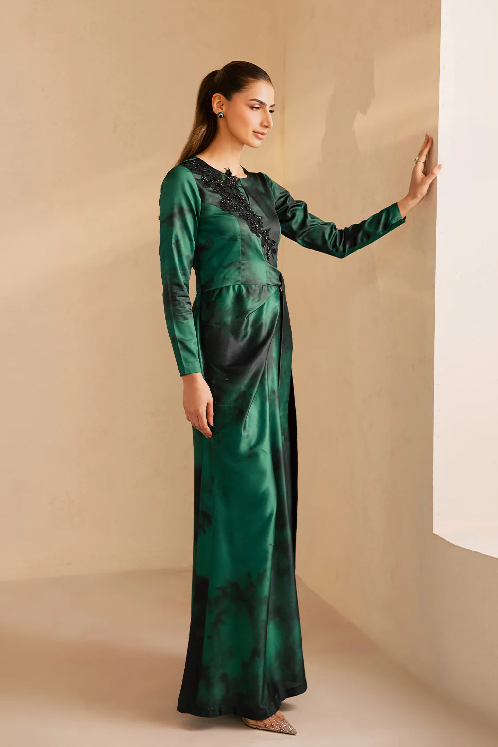 SL-18 | Silk Vol-01 | VANYA