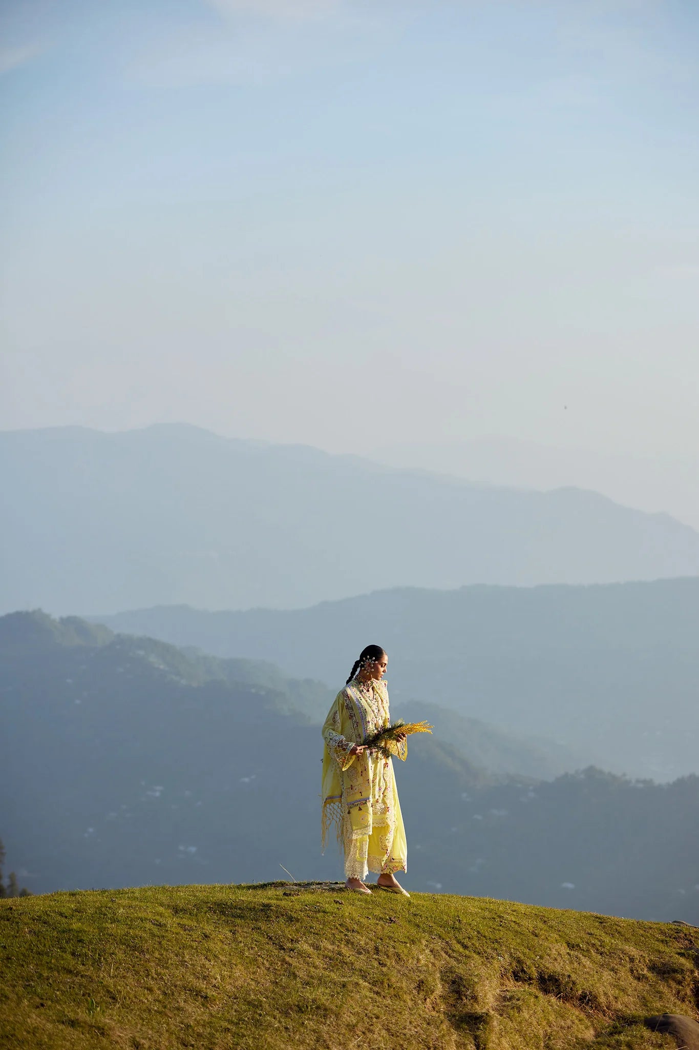 NEELUNE (EL26-05 A) | ELAN LAWN '26 | ELAN