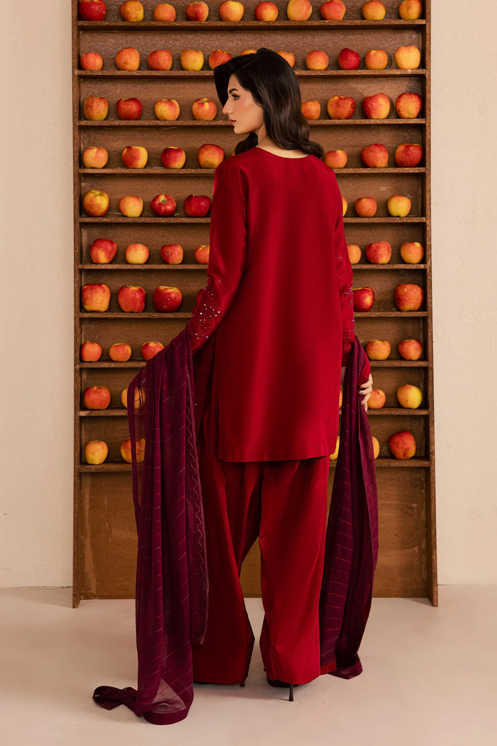 SL-22 | Silk Vol-01 | VANYA