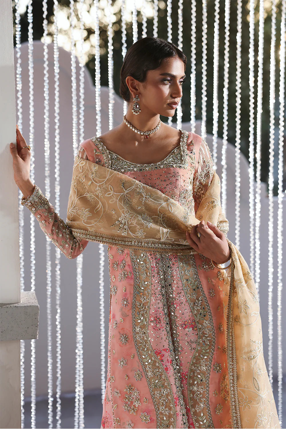VELORA | LUMENE FESTIVE ' 25/26 | SORAYA