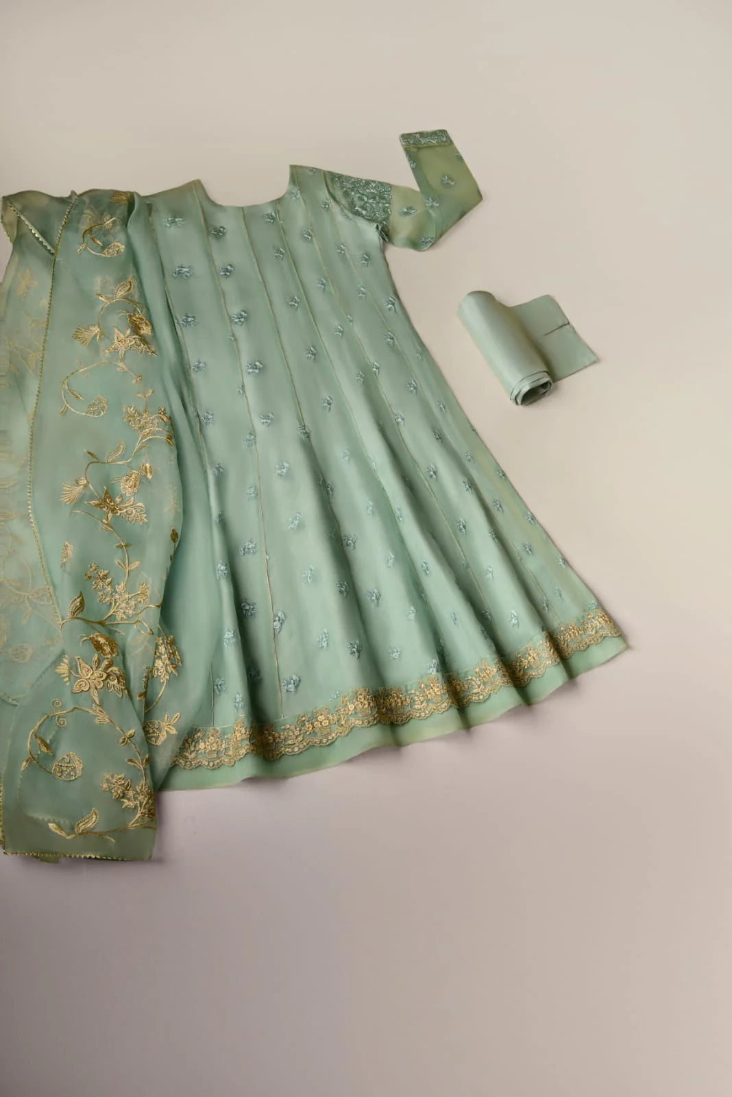 TOPAZ | Aghanoor Bridal