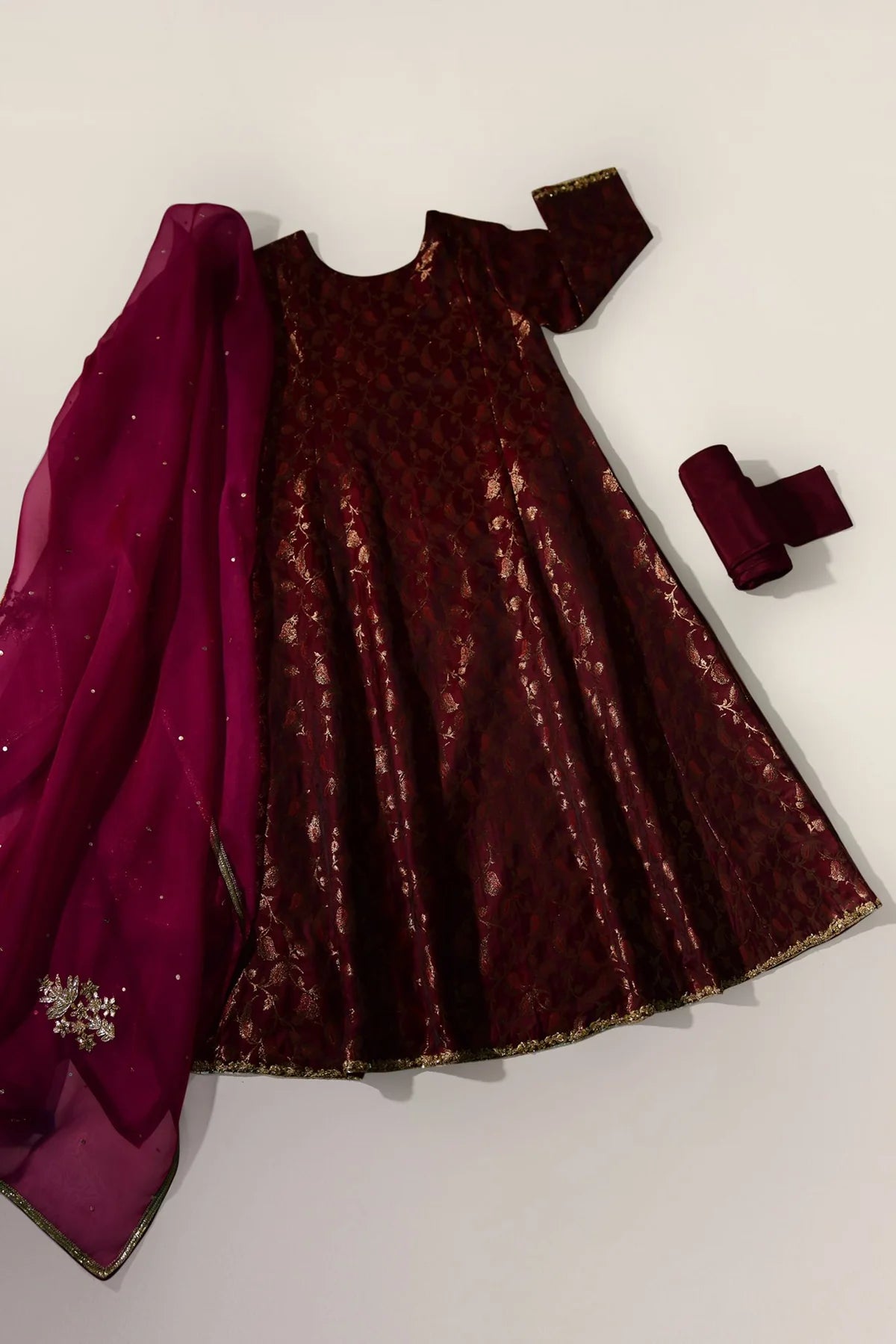 PLUM BROCADE | Aghanoor Bridal
