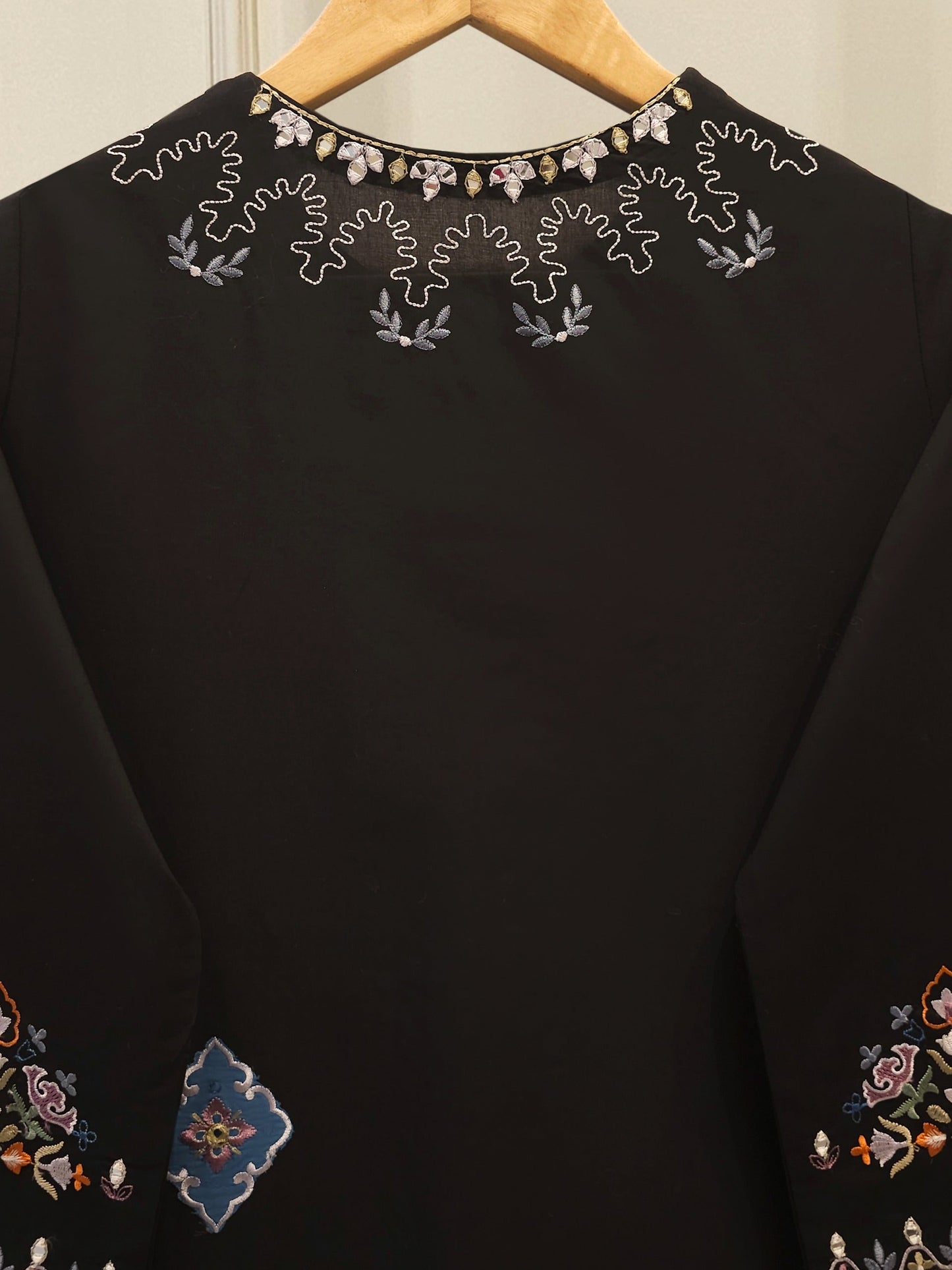 S112805 | Embroidered Cambric Suit | Aghanoor Bridal