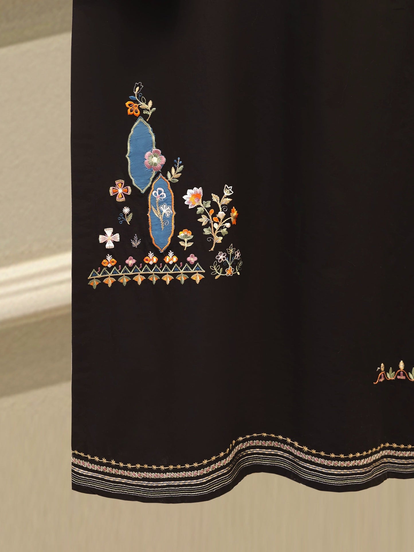 S112805 | Embroidered Cambric Suit | Aghanoor Bridal