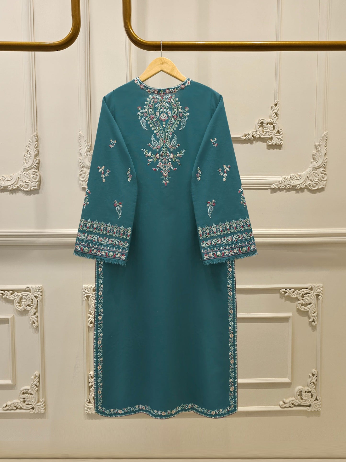 S112850 | Embroidered Khaddar Suit | Aghanoor Bridal