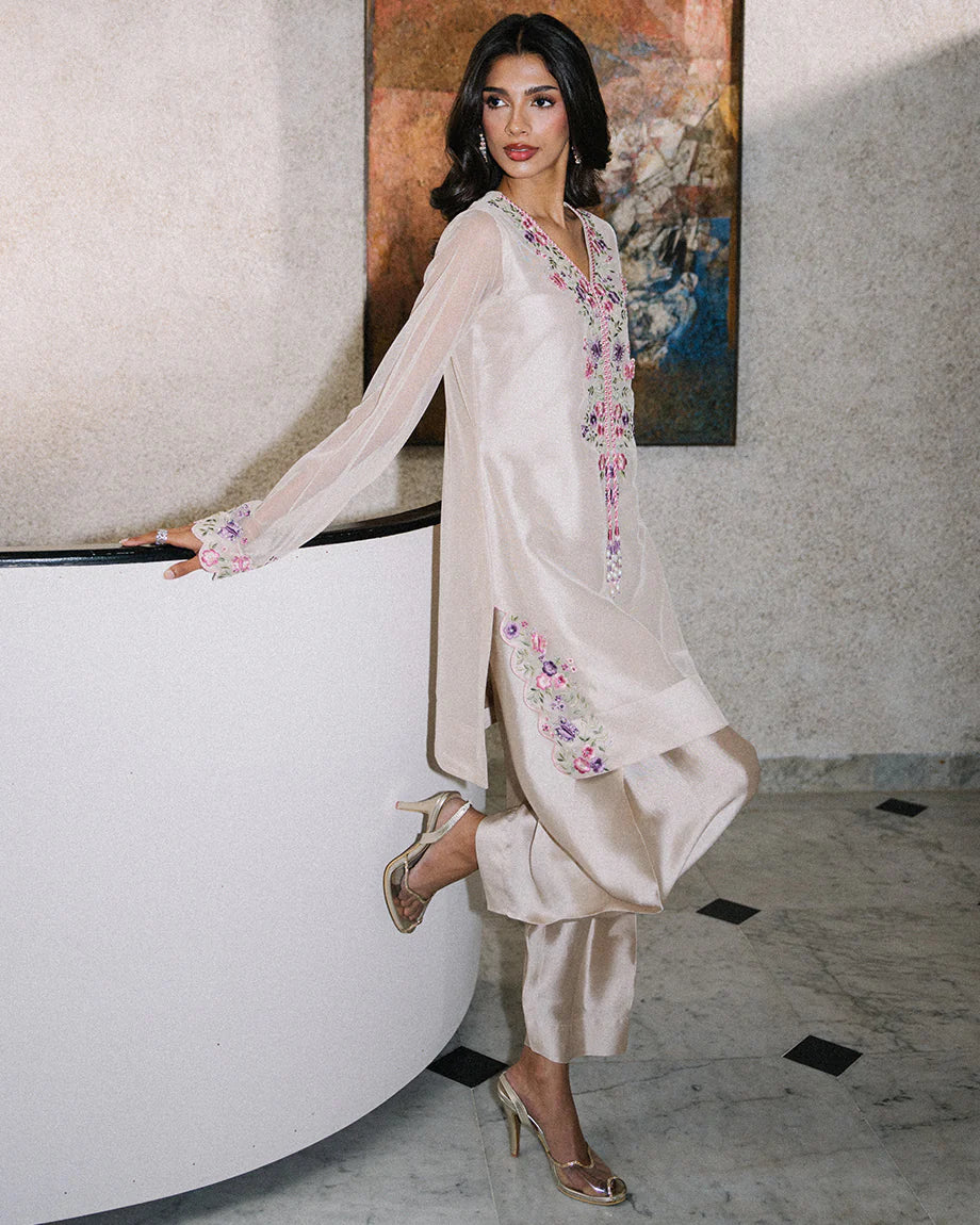 Yara | Luxury Pret | Celina Arif