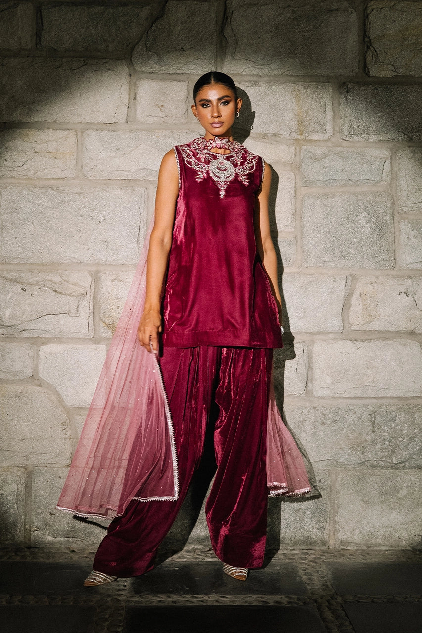 Hania | Verdant Velvets '25 | Nadia Farooqui