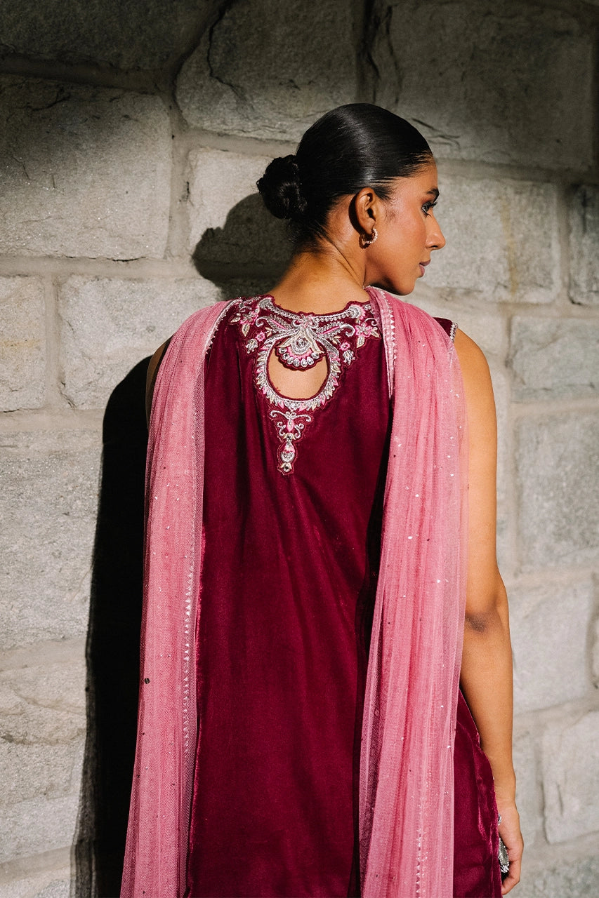 Hania | Verdant Velvets '25 | Nadia Farooqui