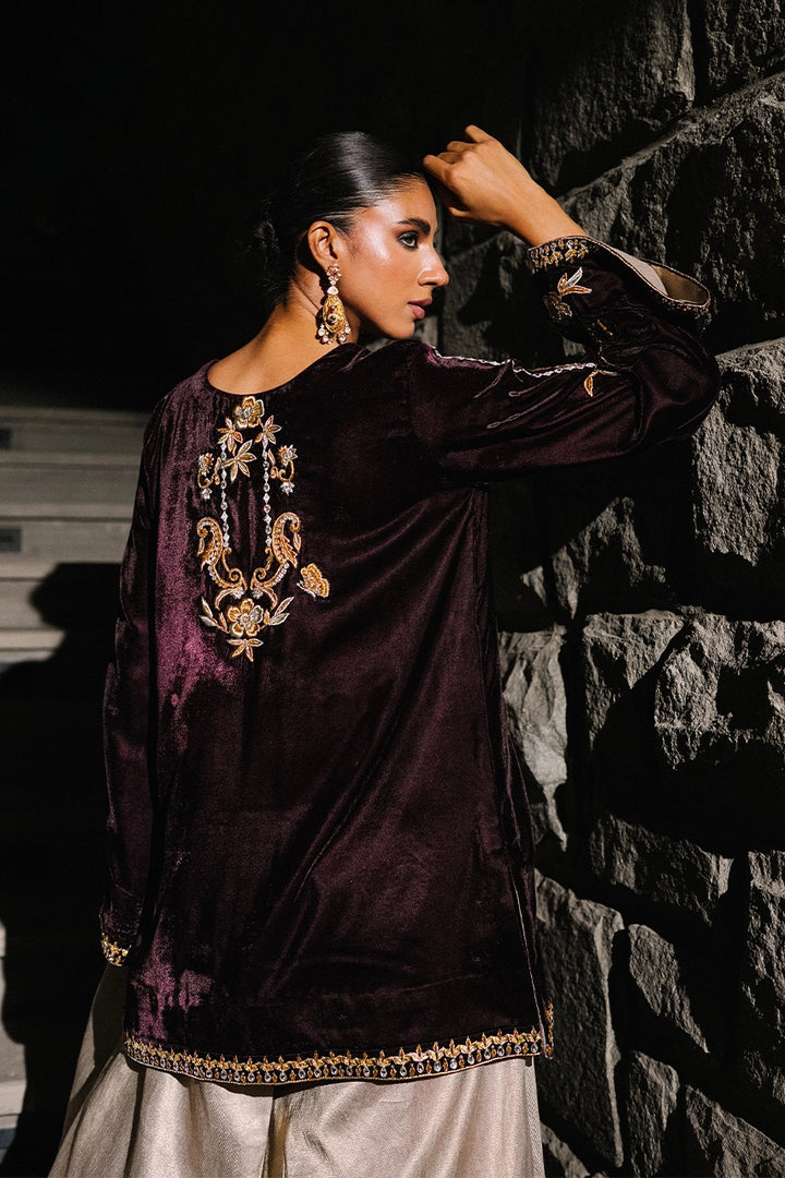 Tazeen | Verdant Velvets '25 | Nadia Farooqui