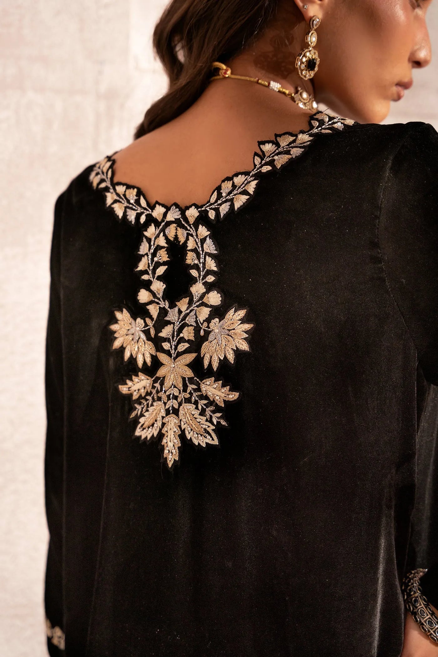 Black Agate | Velvet Collection '25 | Studio Mehr