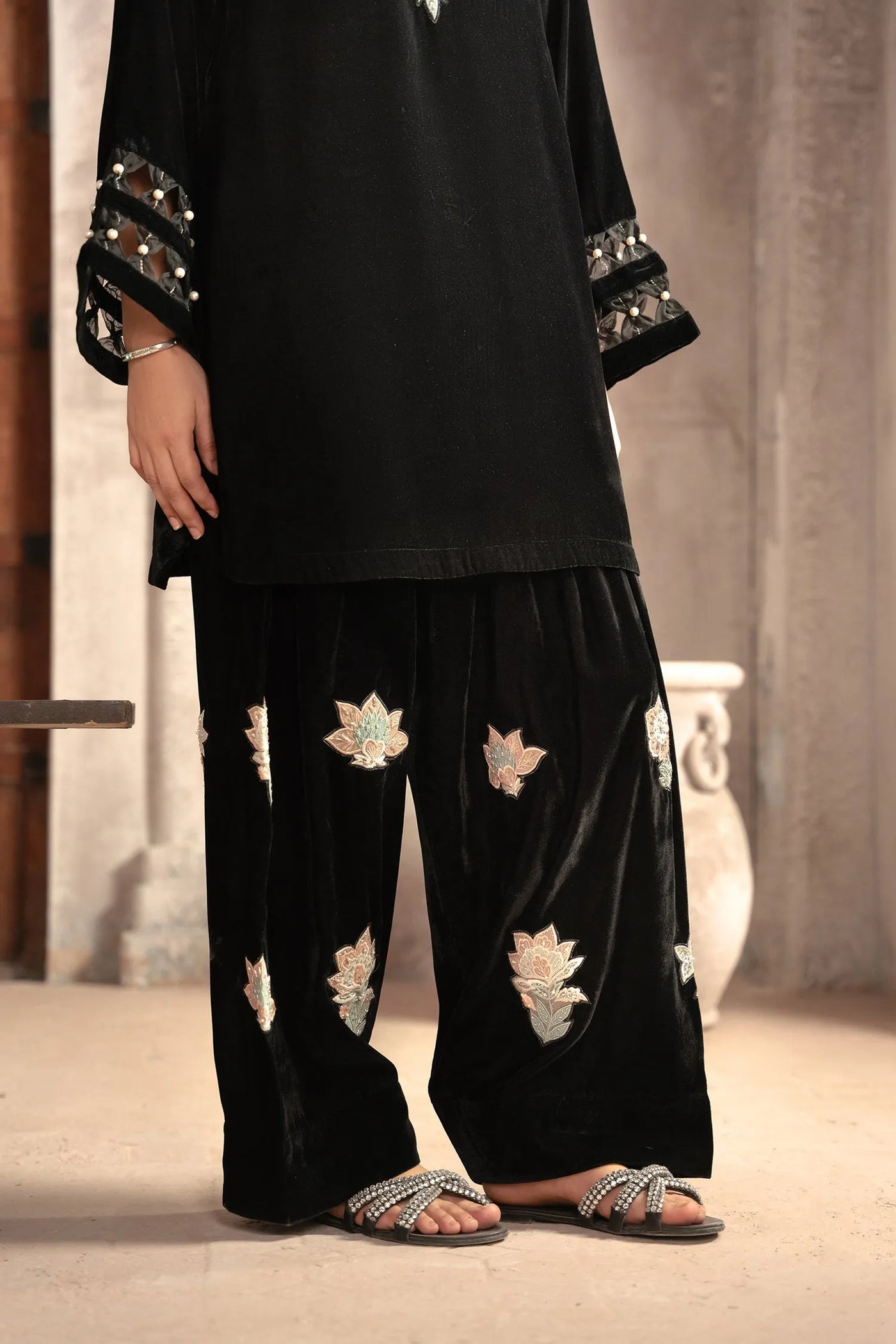 Black Pearl | Velvet Collection '25 | Studio Mehr