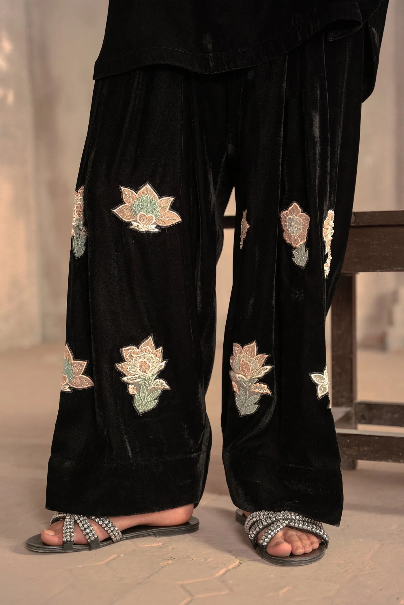 Black Pearl | Velvet Collection '25 | Studio Mehr