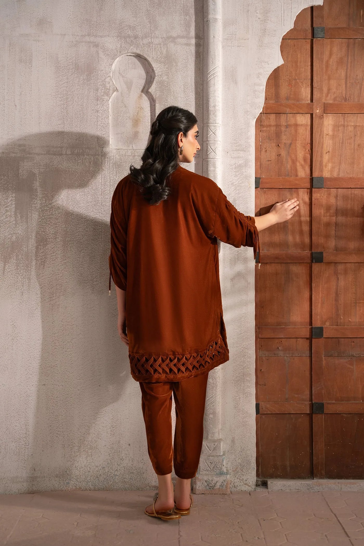 Cinnamon | Velvet Collection '25 | Studio Mehr