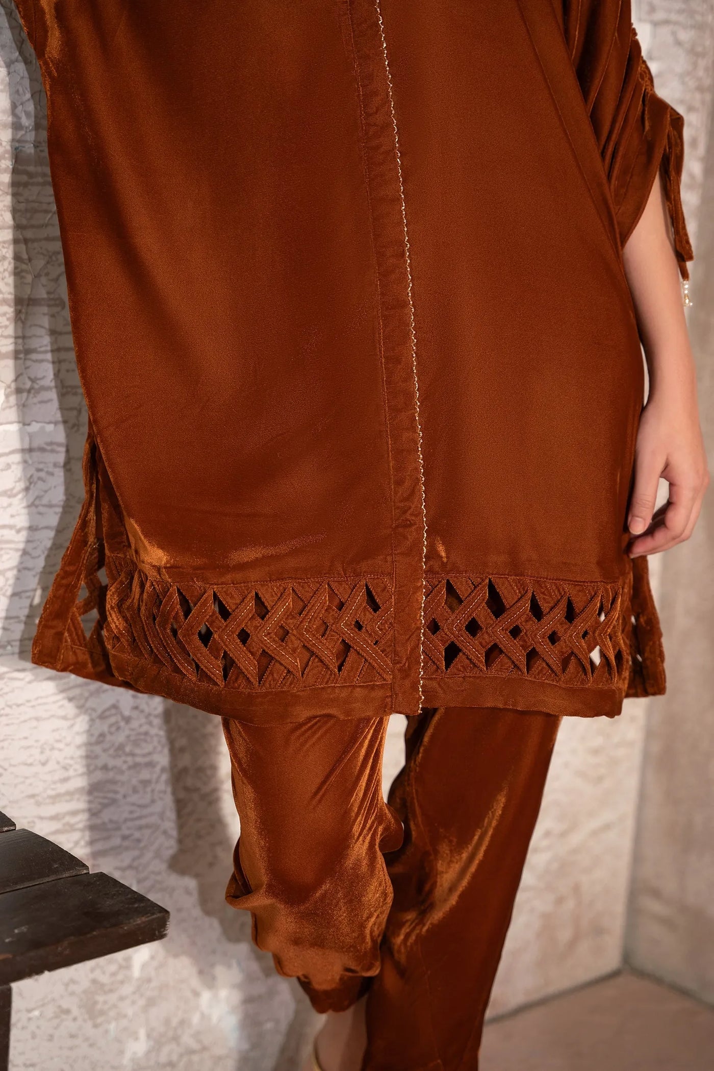 Cinnamon | Velvet Collection '25 | Studio Mehr