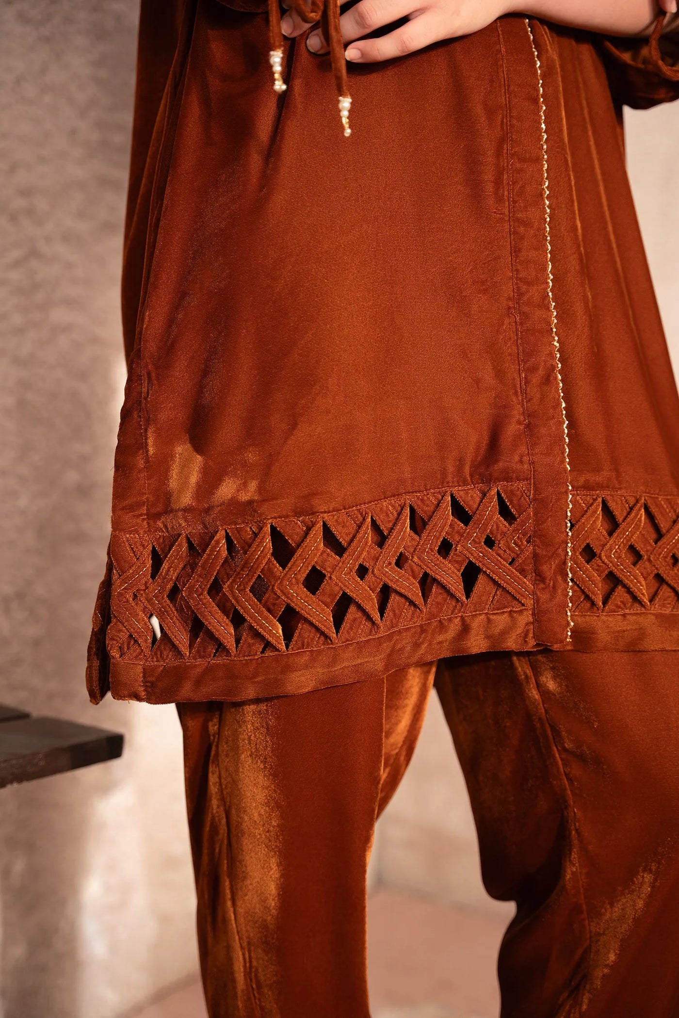 Cinnamon | Velvet Collection '25 | Studio Mehr