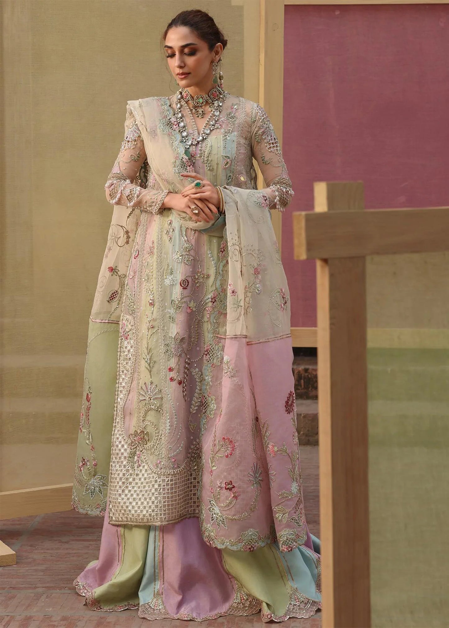 RANGOLI | JHILMIL | CRIMSON